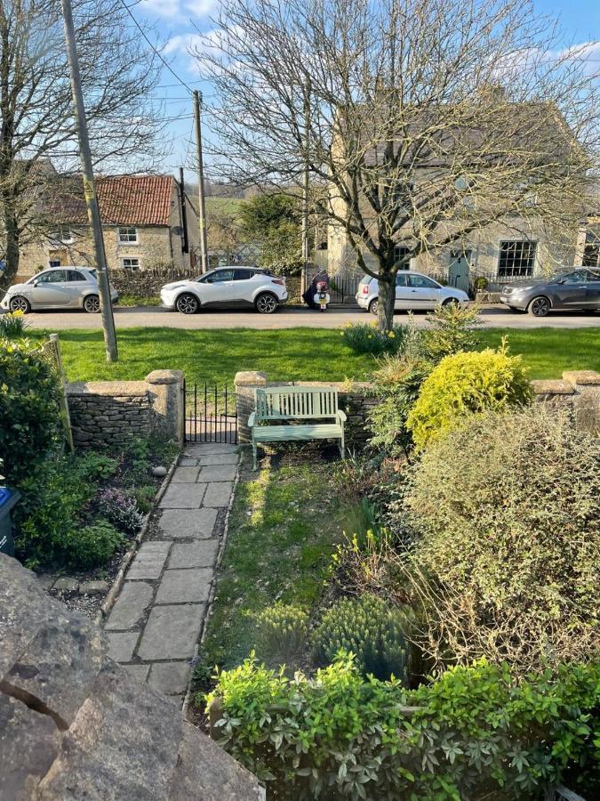 Hebe Cottage - Idyllic And Homely With Attention To Detail Atworth Eksteriør billede